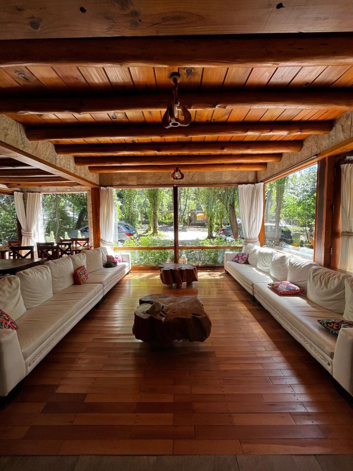 Y Altamar De Pampas Inn 3*