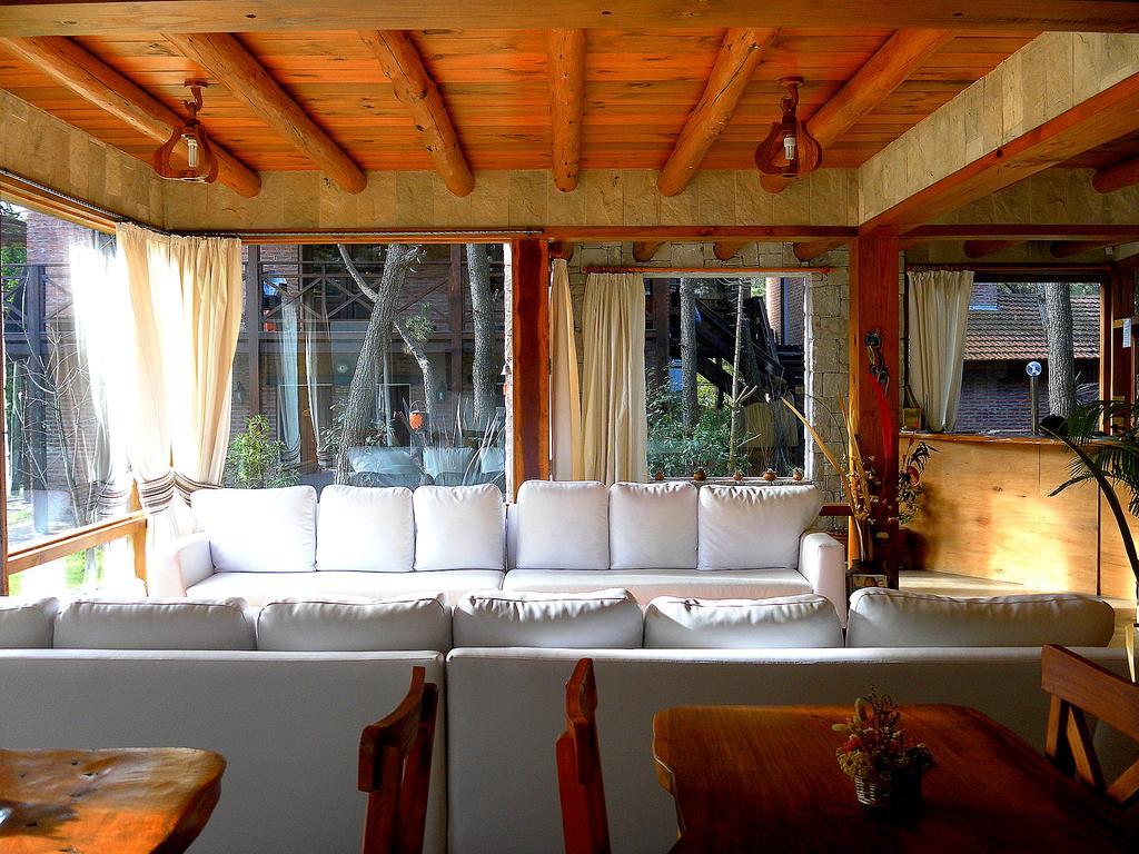 Inn Y Altamar De Pampas 3*